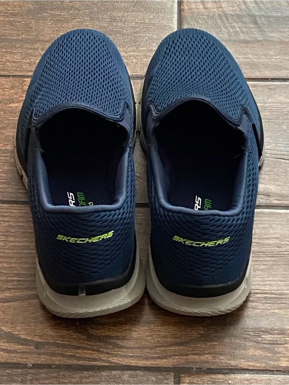 Skechers Men's Navy Mesh Slip-On Casual Shoe Size 9.5